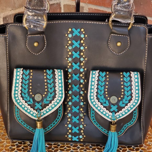 Montana West Concho Collection Tote - Picture 2 of 8